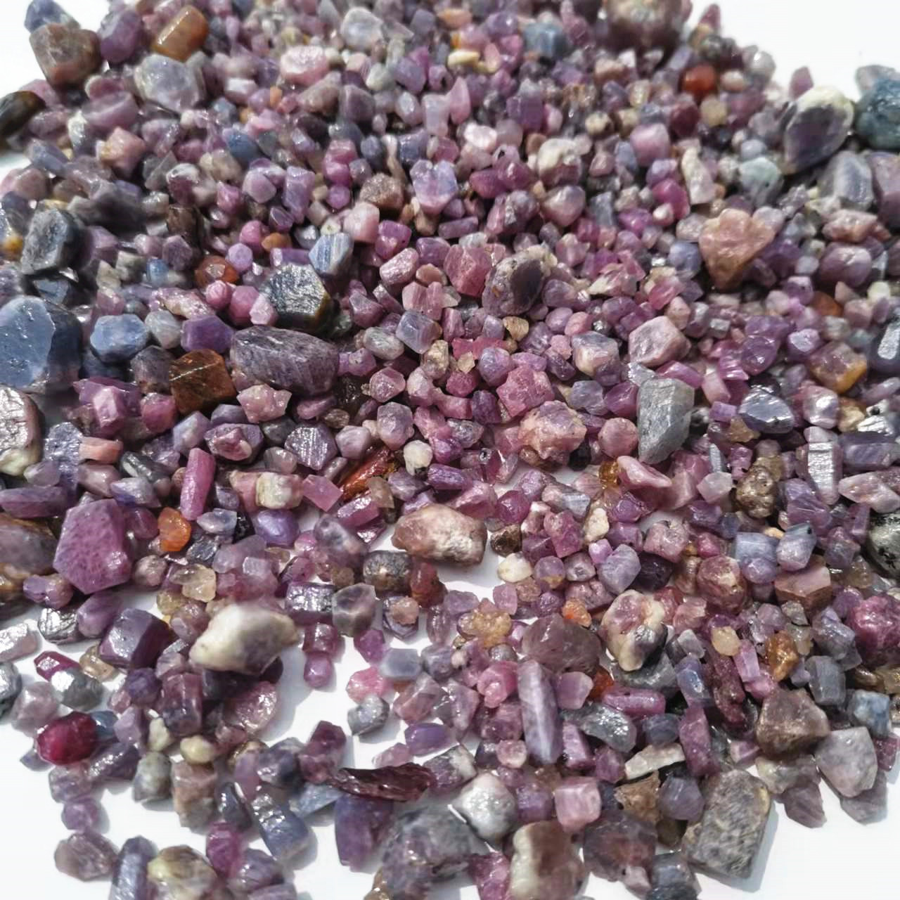 الطبيعية الخام الأرجواني الياق - مراجعة Jewelry Making Raw Materials وسعره