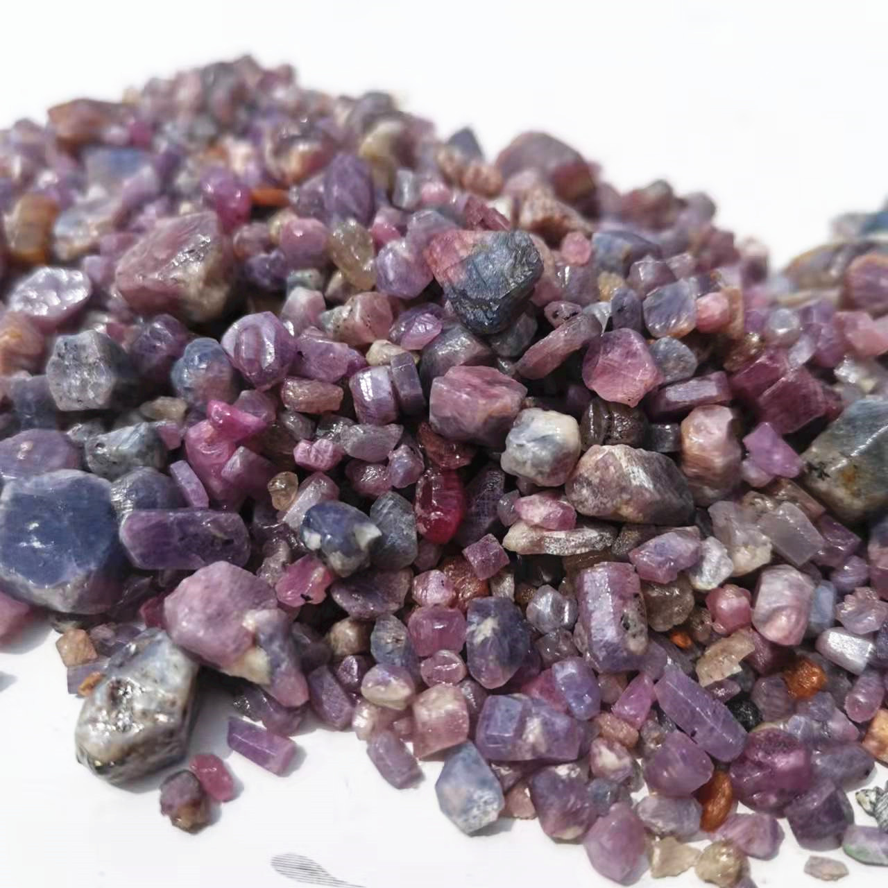 الطبيعية الخام الأرجواني الياق - مراجعة Jewelry Making Raw Materials وسعره